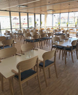 Svea stablestol m/overstoppet sete, m/armlen