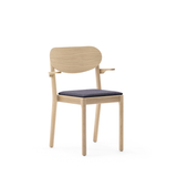 Svea stablestol m/overstoppet sete, m/armlen