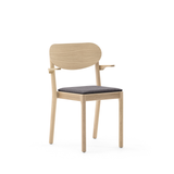 Svea stablestol m/overstoppet sete, m/armlen