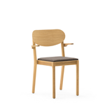 Svea stablestol m/overstoppet sete, m/armlen